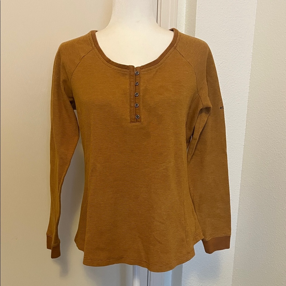 Columbia Women's Long Sleeve Top